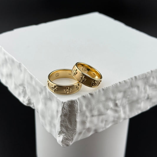 14k Solid Gold Band, Fleur De Lis Ring